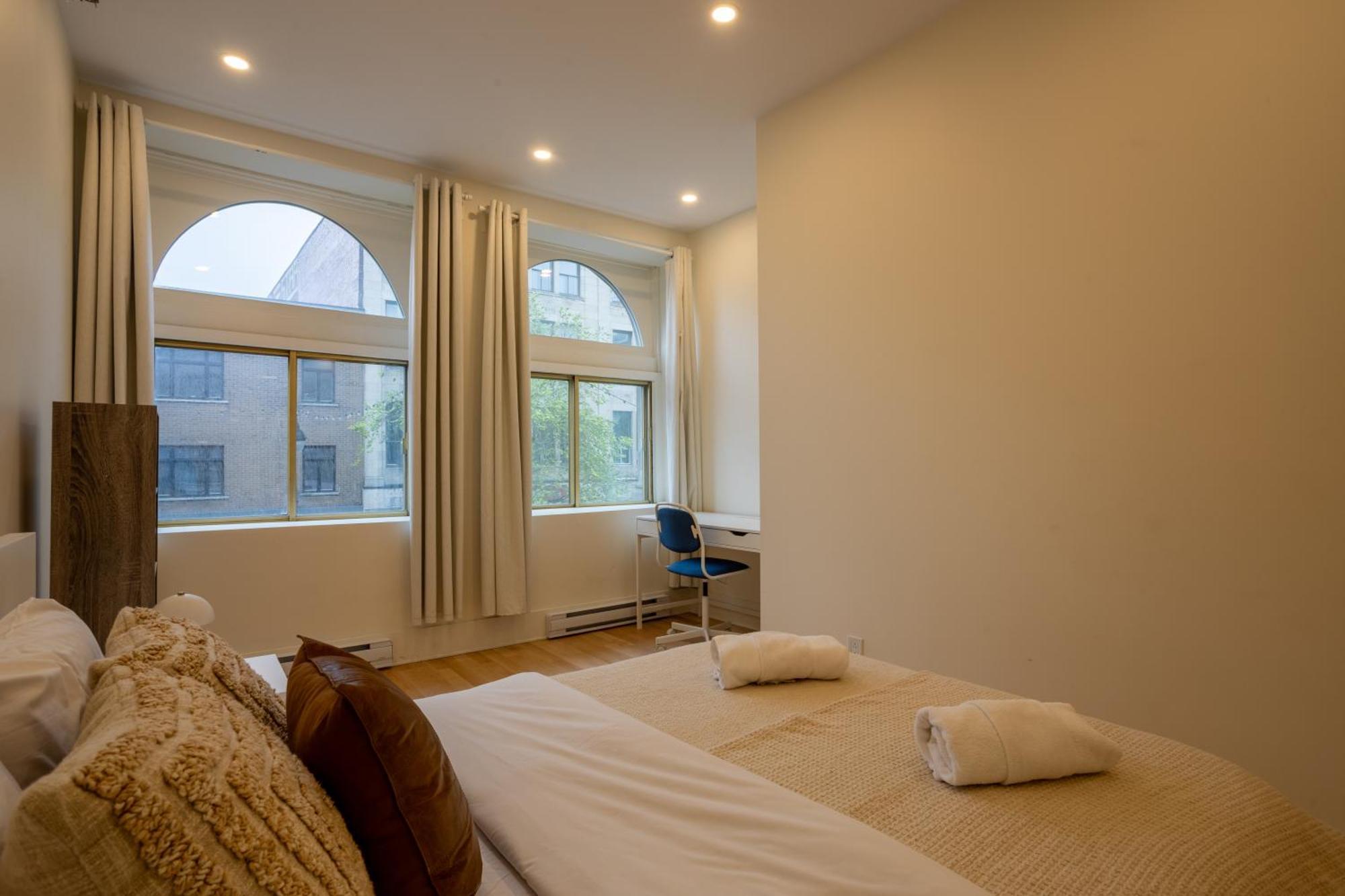 Spacious 4br Prime Mtl Location Apartamento